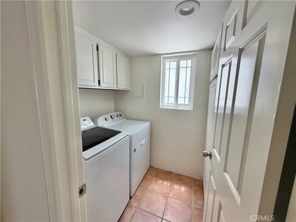 425 S Catalina Avenue #4 Redondo Beach, CA 90277