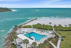 100 SANDS POINT ROAD #303 Longboat Key, FL 34228