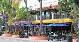 100 SANDS POINT ROAD #303 Longboat Key, FL 34228