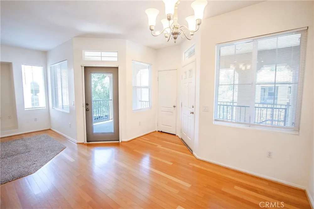 17987 Lost Canyon #127 Canyon Country, CA 91387