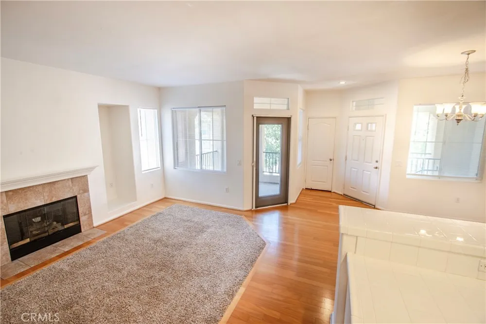 17987 Lost Canyon #127 Canyon Country, CA 91387