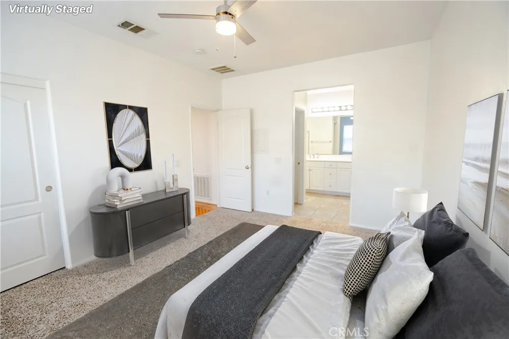 17987 Lost Canyon #127 Canyon Country, CA 91387