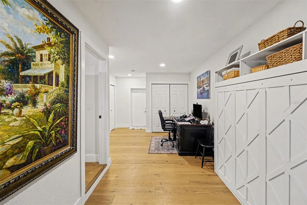 6825 11TH AVENUE St Petersburg, FL 33710