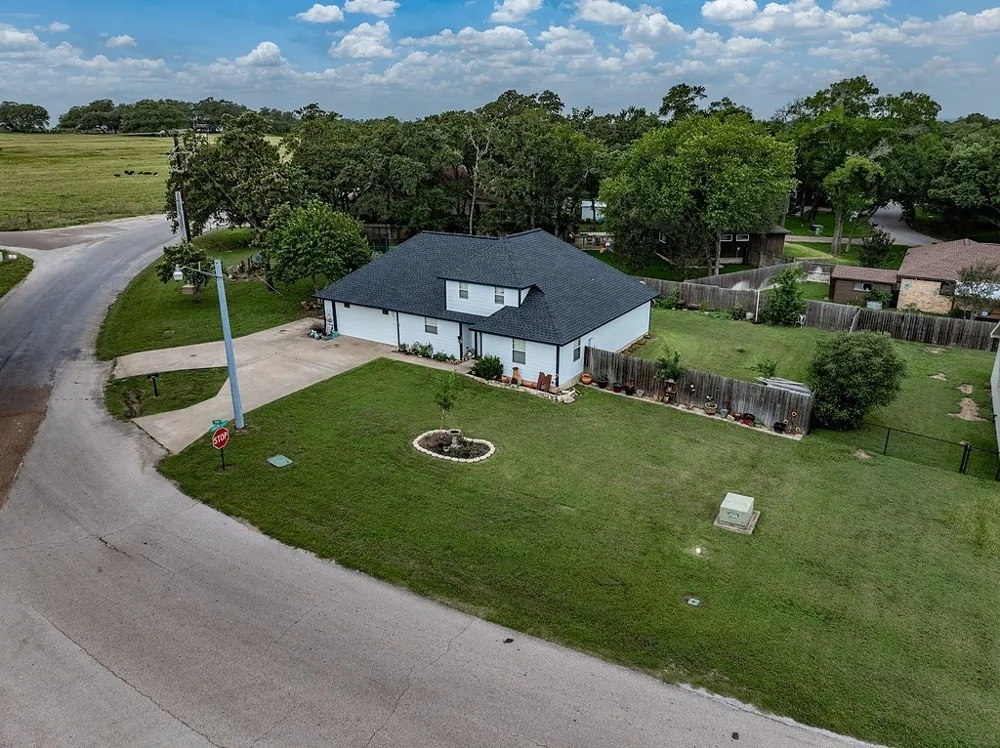 234 Park Drive La Grange, TX 78945