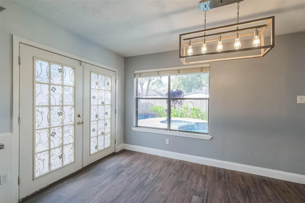 11902 Brook Meadows Lane Meadows Place, TX 77477