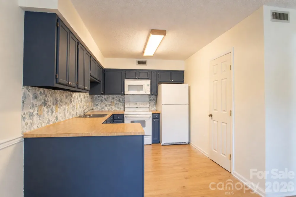 1330 5th Street NE #131 Hickory, NC 28601