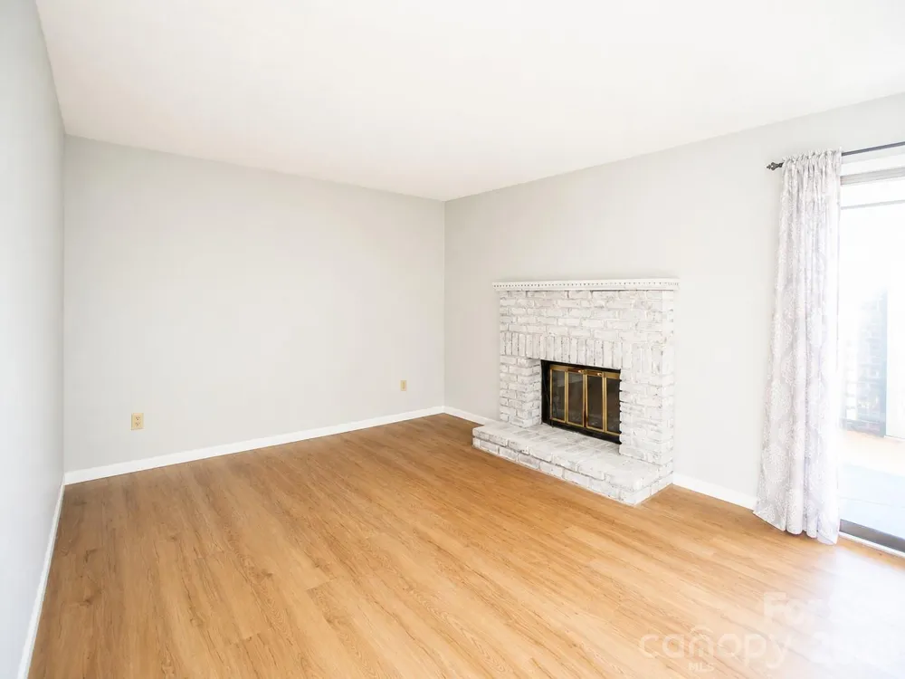 1330 5th Street NE #131 Hickory, NC 28601