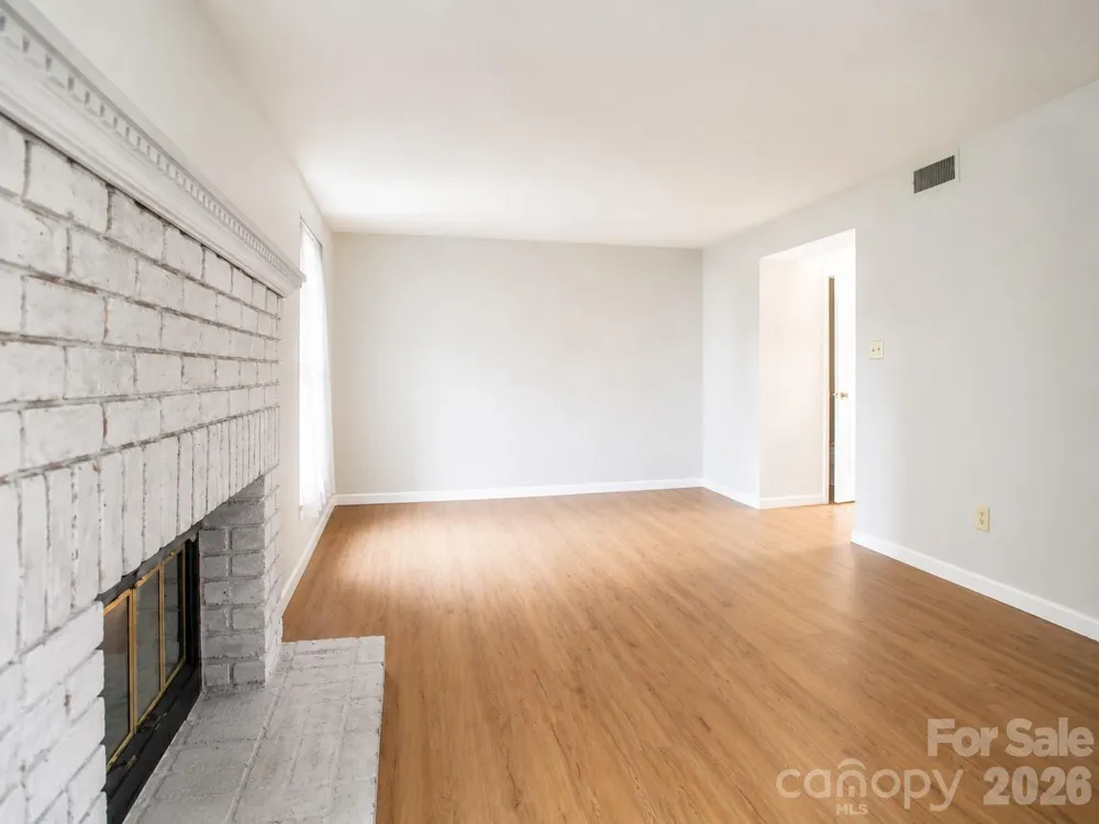 1330 5th Street NE #131 Hickory, NC 28601
