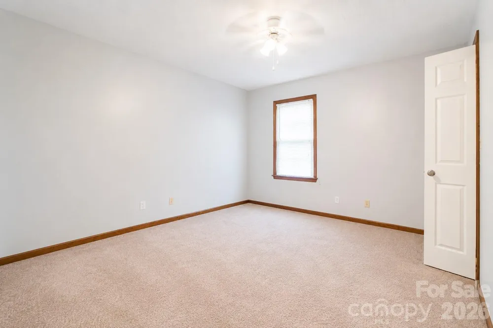 1330 5th Street NE #131 Hickory, NC 28601