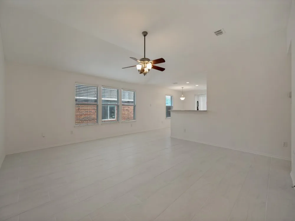8821 CHISHOLM TRAIL Cross Roads, TX 76227