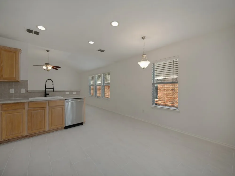 8821 CHISHOLM TRAIL Cross Roads, TX 76227