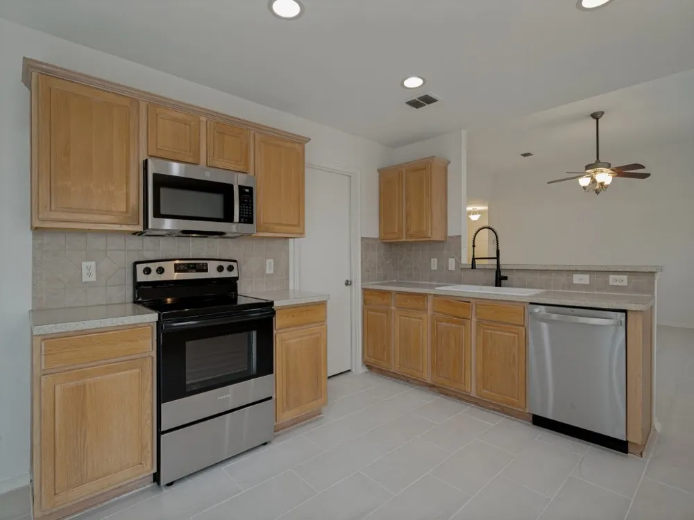 8821 CHISHOLM TRAIL Cross Roads, TX 76227
