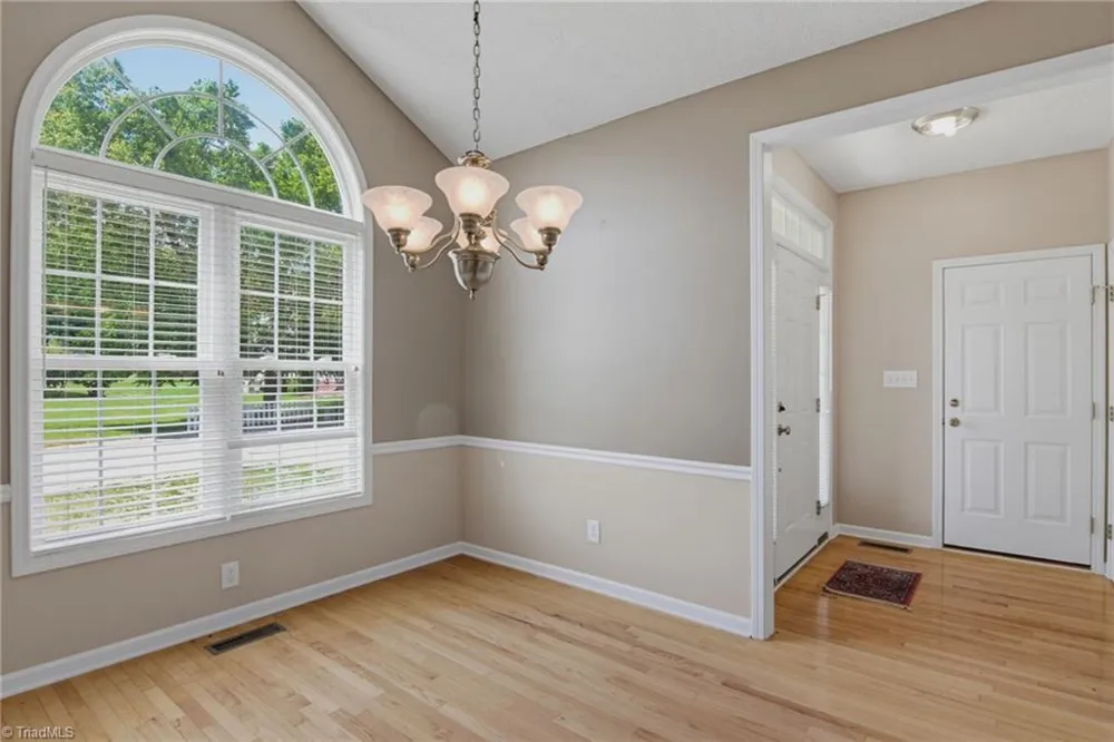 403 Clover Court Eden, NC 27288
