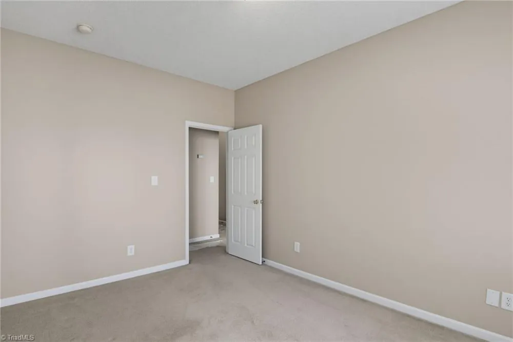 403 Clover Court Eden, NC 27288