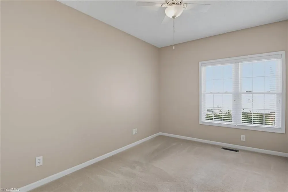 403 Clover Court Eden, NC 27288