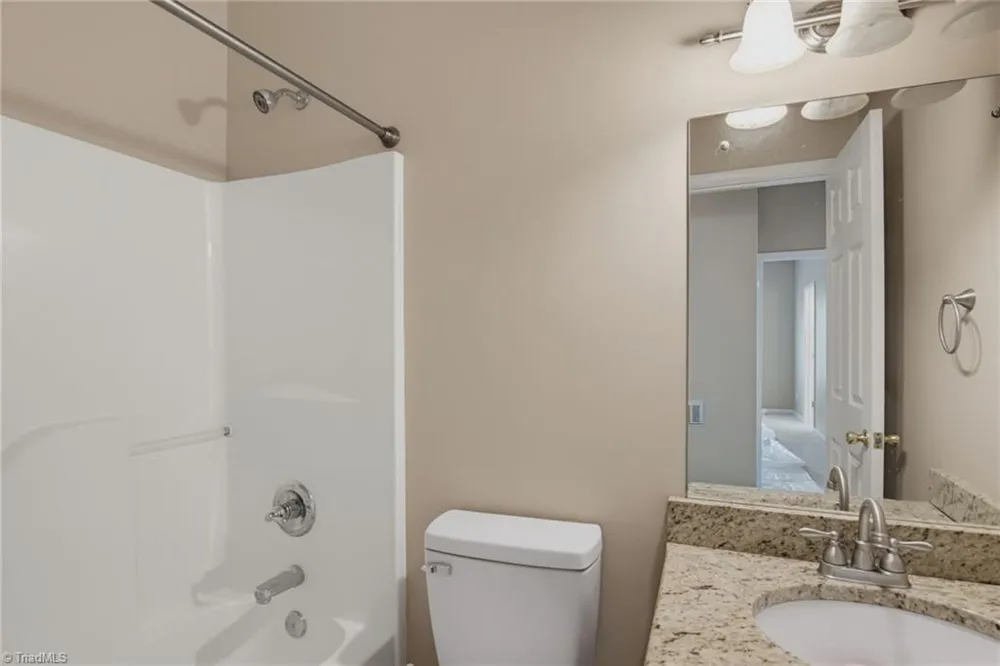 403 Clover Court Eden, NC 27288