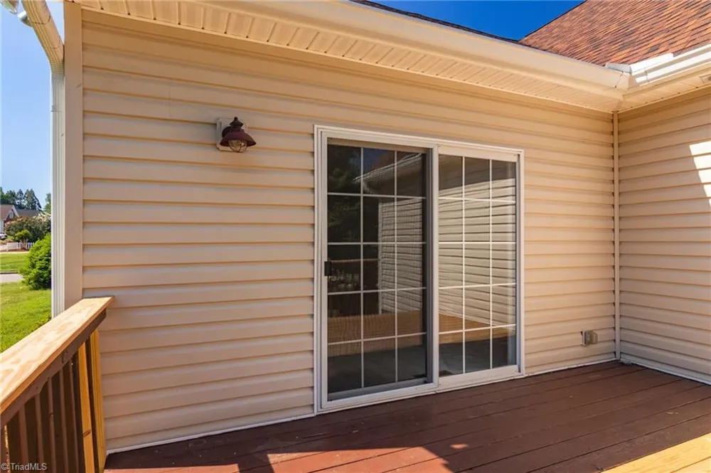 403 Clover Court Eden, NC 27288