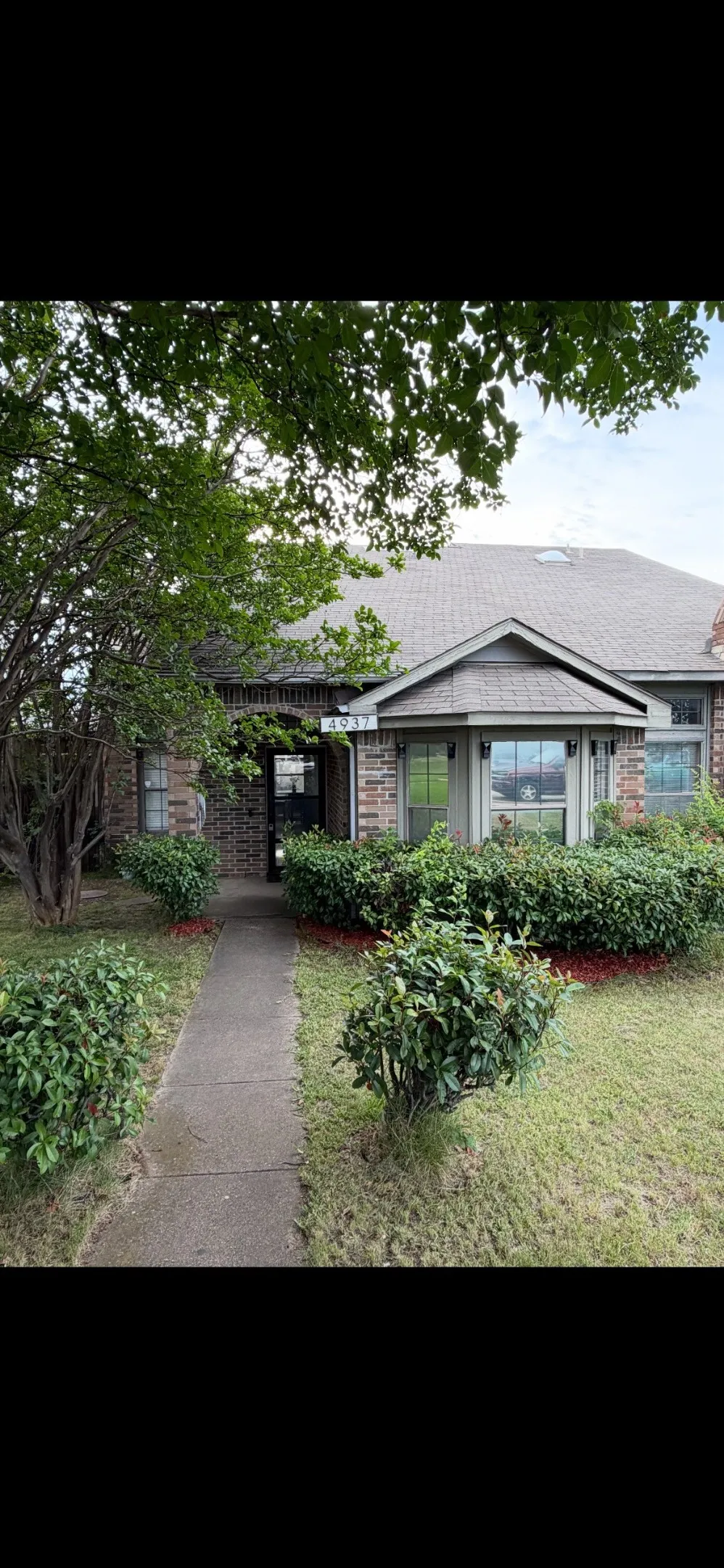 4937 Lomax Drive Dallas, TX 75227