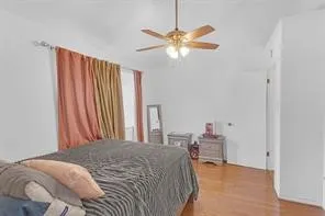 4937 Lomax Drive Dallas, TX 75227