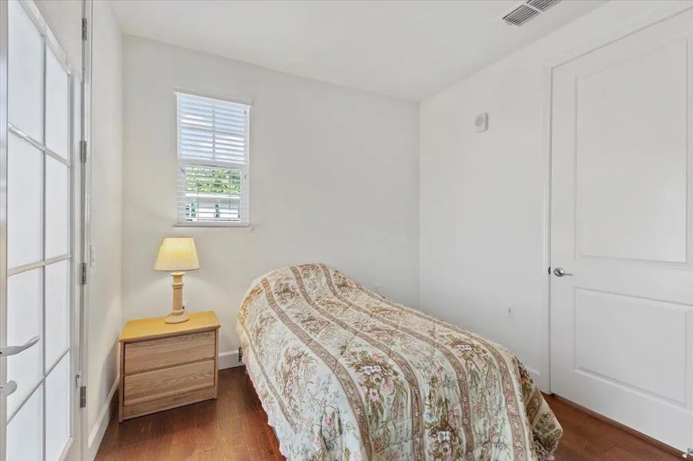 2041 Atlas Loop Mountain View, CA 94043