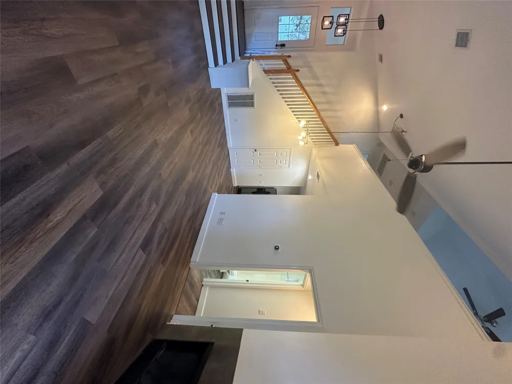 1011 Brodie Street #15 Austin, TX 78704