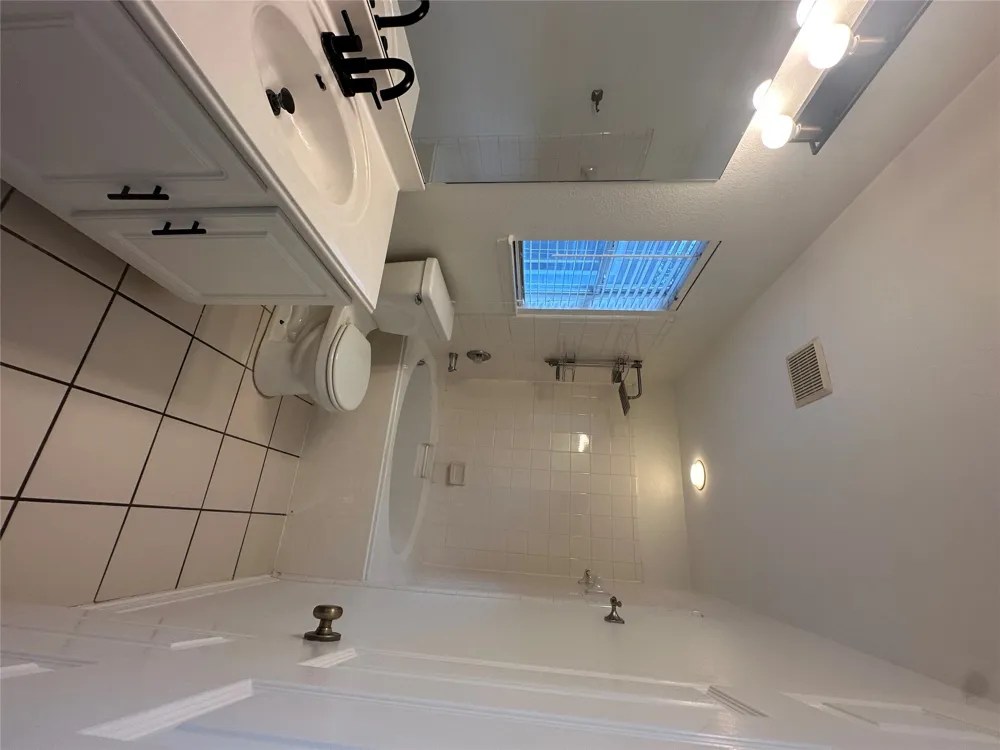1011 Brodie Street #15 Austin, TX 78704
