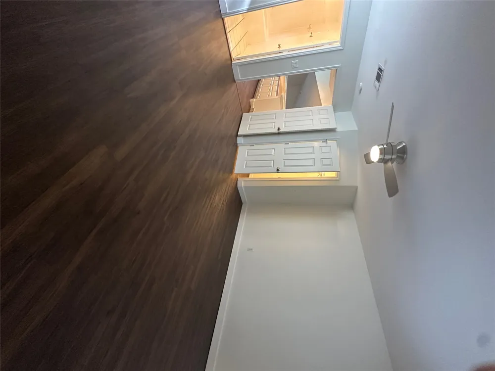 1011 Brodie Street #15 Austin, TX 78704