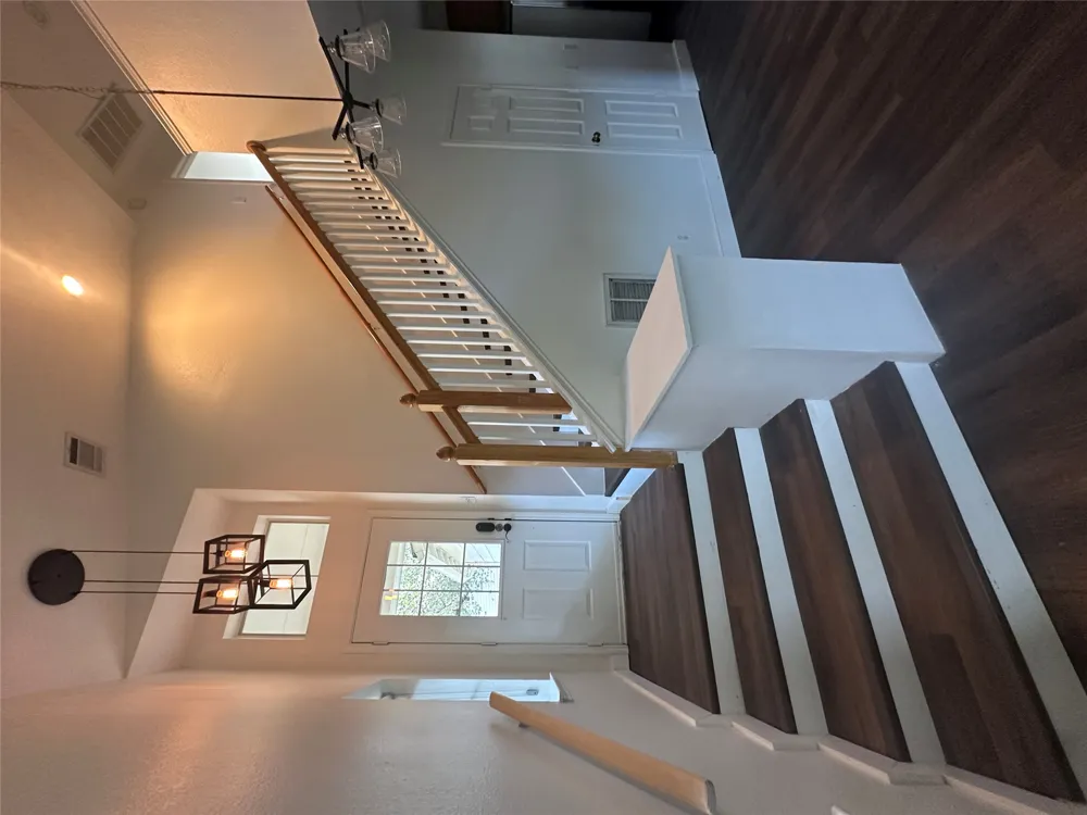 1011 Brodie Street #15 Austin, TX 78704