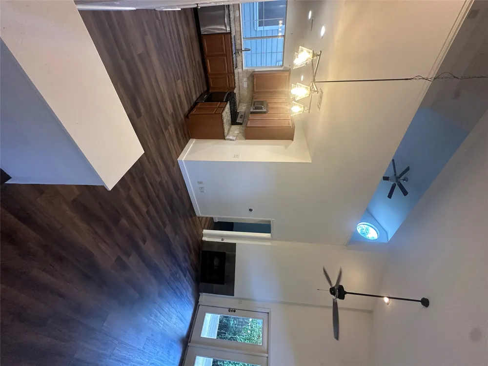 1011 Brodie Street #15 Austin, TX 78704