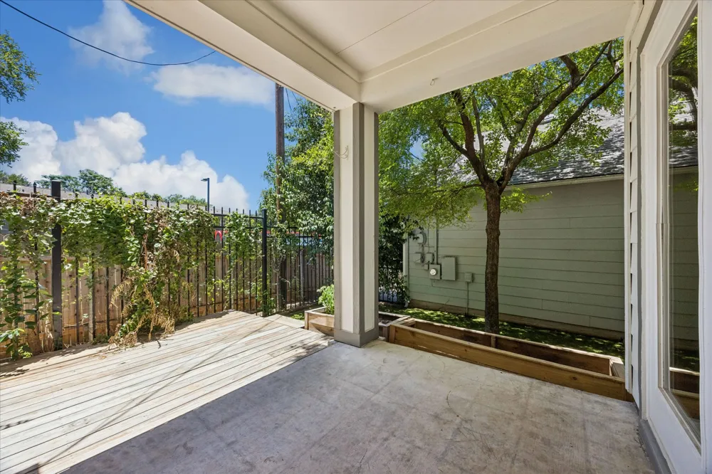 1011 Brodie Street #15 Austin, TX 78704