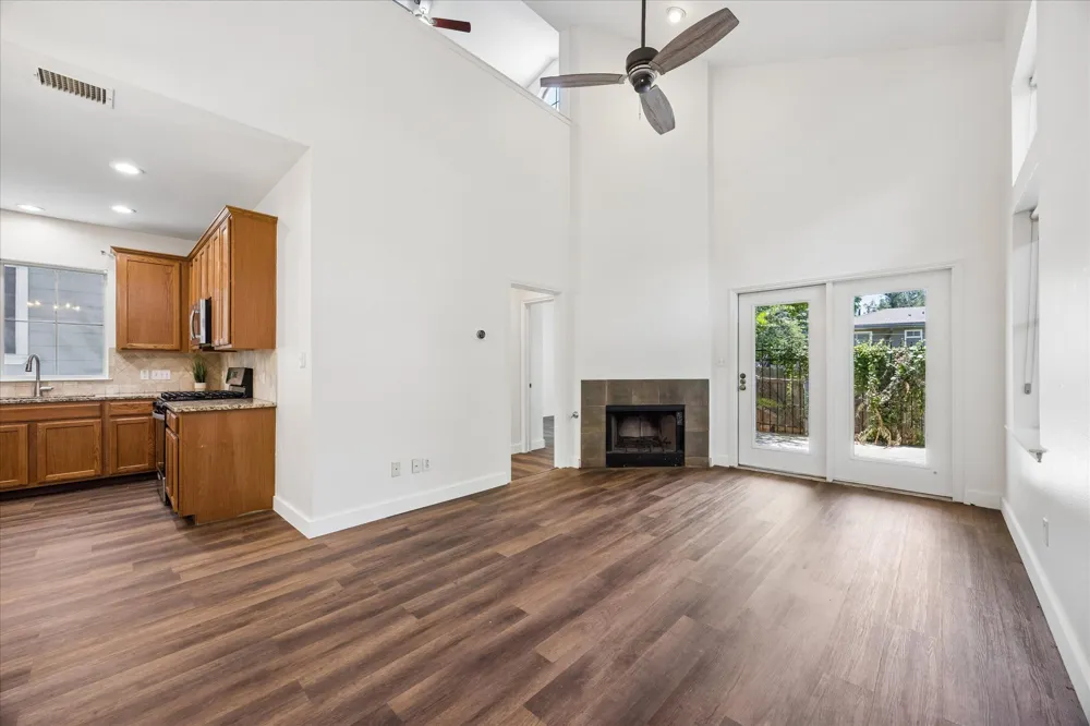 1011 Brodie Street #15 Austin, TX 78704