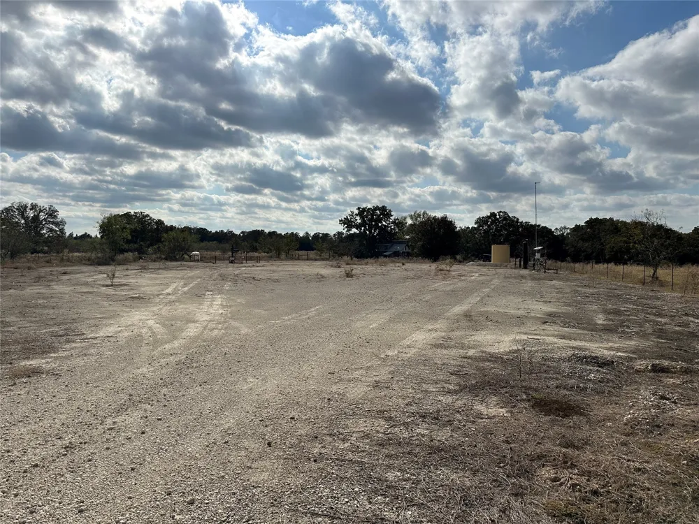 LCR 758 Thornton, TX 76687