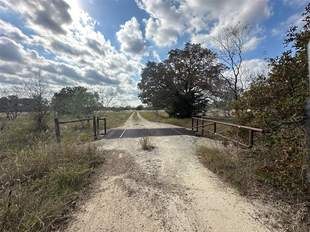 LCR 758 Thornton, TX 76687