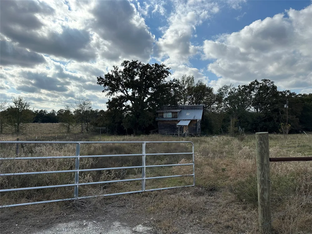 LCR 758 Thornton, TX 76687