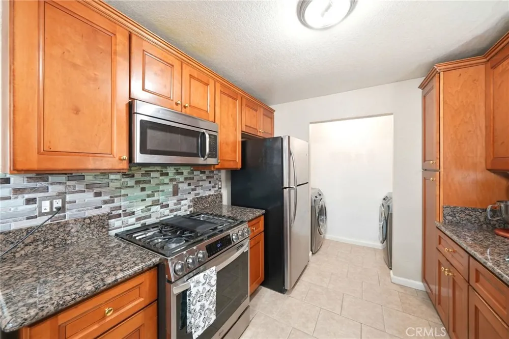 9312 Palm Street #205 Bellflower, CA 90706