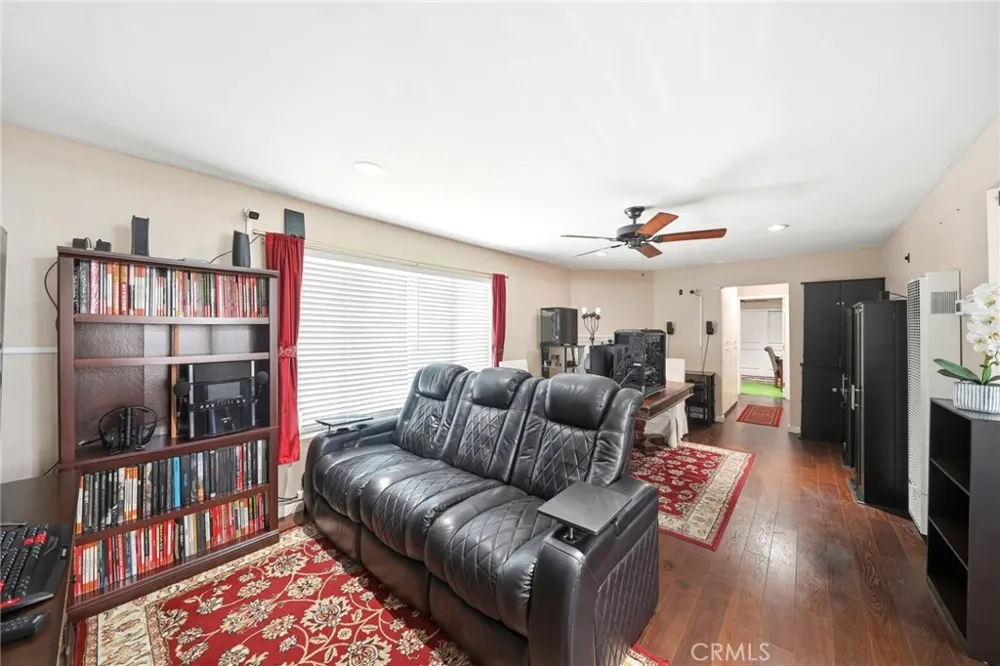 9312 Palm Street #205 Bellflower, CA 90706