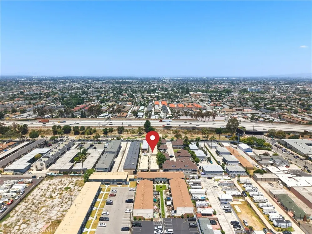 9312 Palm Street #205 Bellflower, CA 90706