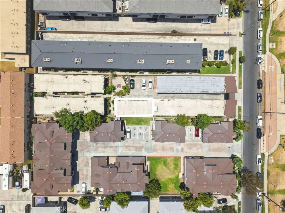 9312 Palm Street #205 Bellflower, CA 90706