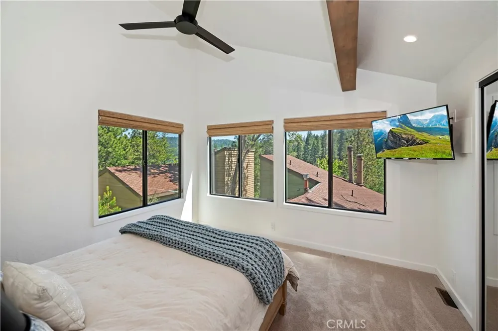 27657 Peninsula Dr. #135 Lake Arrowhead, CA 92352