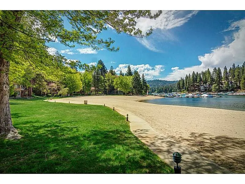 27657 Peninsula Dr. #135 Lake Arrowhead, CA 92352