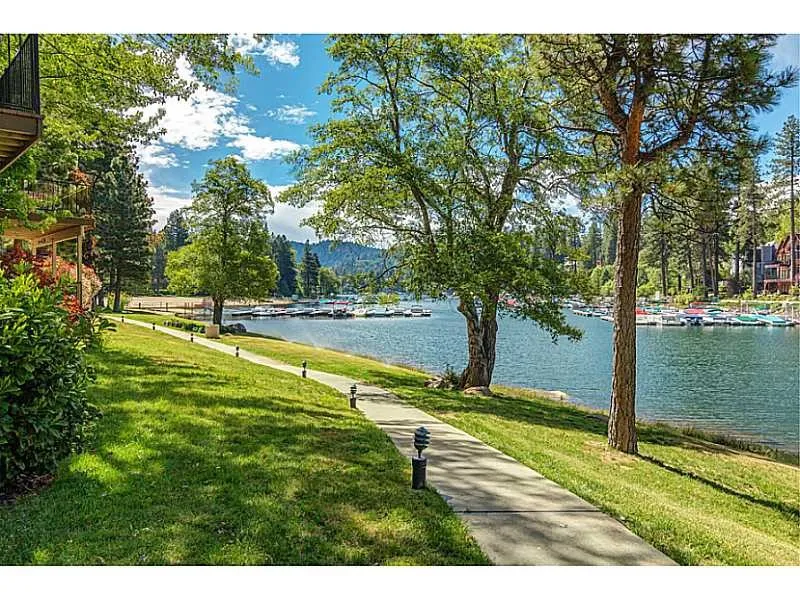 27657 Peninsula Dr. #135 Lake Arrowhead, CA 92352