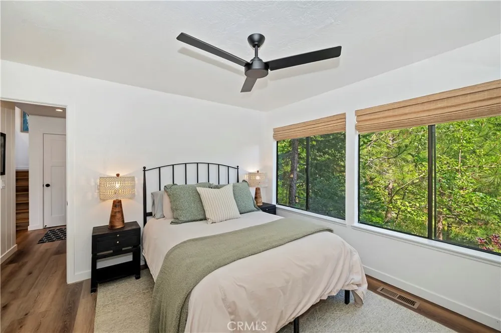 27657 Peninsula Dr. #135 Lake Arrowhead, CA 92352