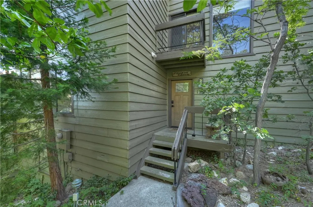 27657 Peninsula Dr. #135 Lake Arrowhead, CA 92352