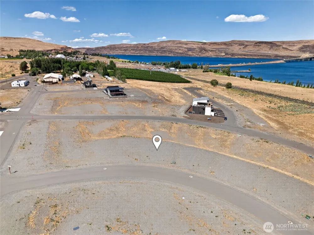 41 Basin Pointe Loop #98950 Vantage, WA 98926