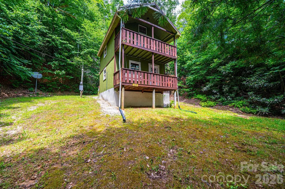 4462 Maple Grove Church Road Collettsville, NC 28611