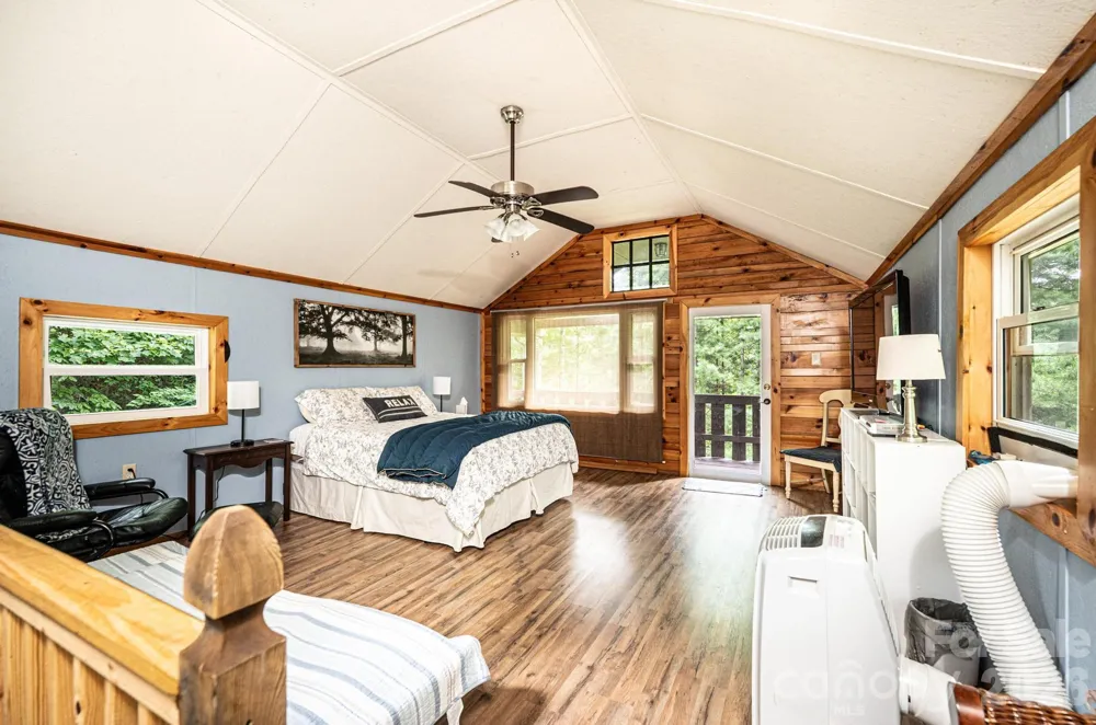 4462 Maple Grove Church Road Collettsville, NC 28611