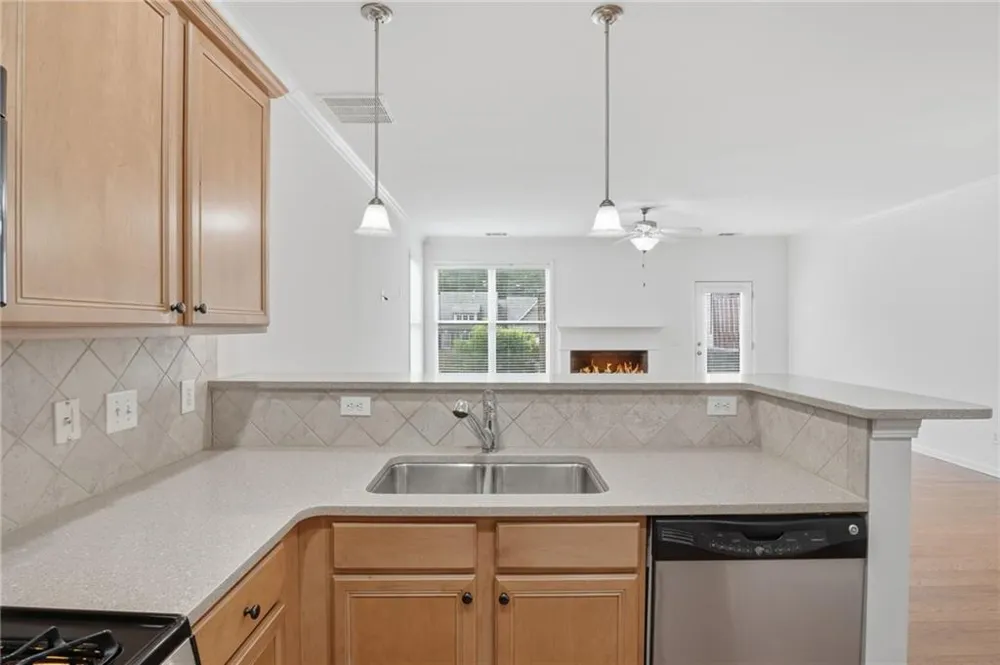 1013 Firethorne Pass Cumming, GA 30040