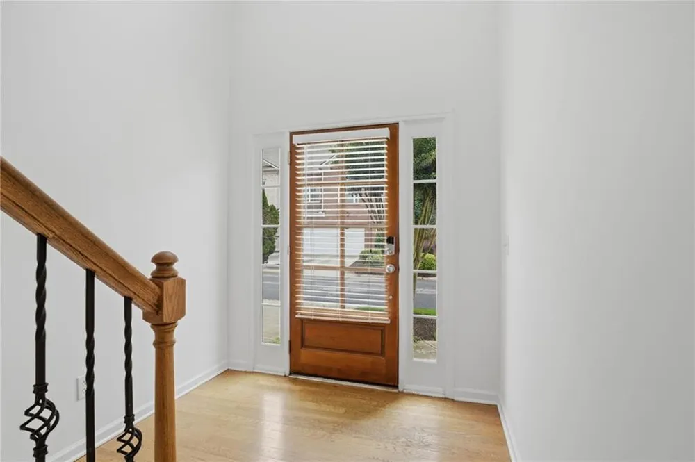 1013 Firethorne Pass Cumming, GA 30040