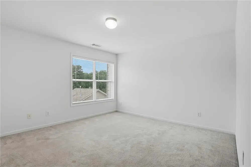 1013 Firethorne Pass Cumming, GA 30040