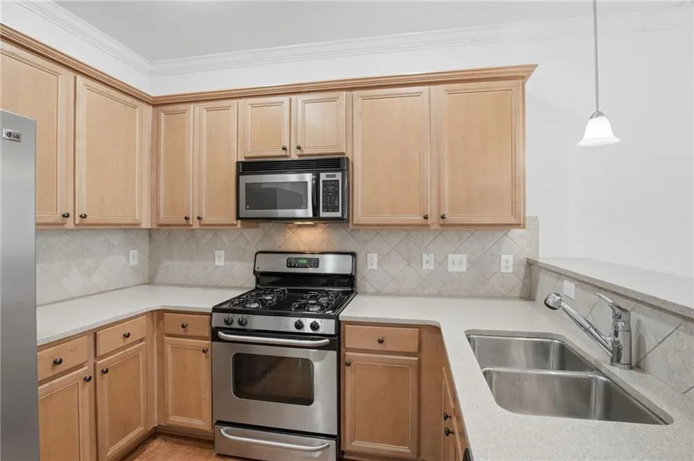 1013 Firethorne Pass Cumming, GA 30040